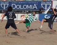 Beach soccer Lamezia azione.jpg