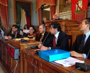 Comune sindaco Giunta banchi