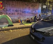 Cosenza polizia sotto ponte