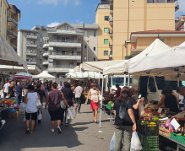 Mercatino via Misiani2
