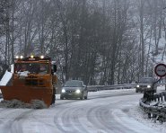 Neve strada mezzi