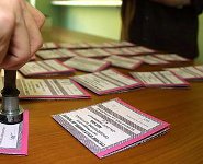 Schede elettorali timbro