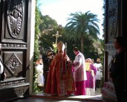 Vescovo Lamezia porta santa 1