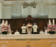 Vescovo Scillaci crisma